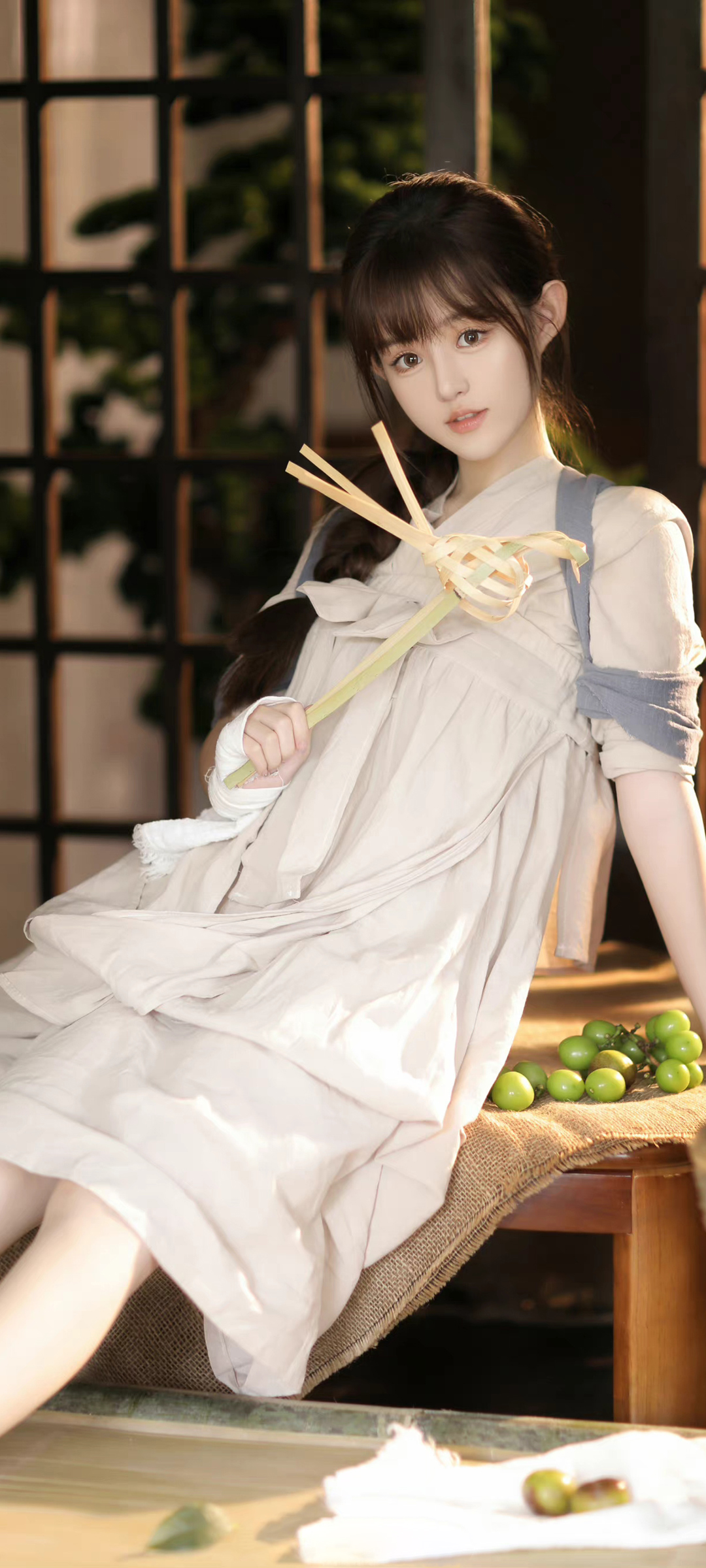 居家 素雅美女高清手机壁纸