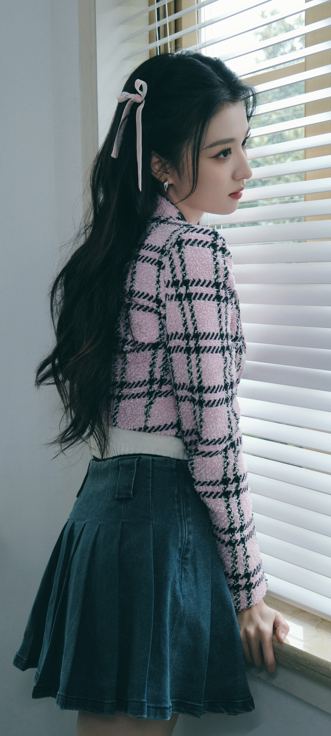 王楚然 百褶裙 美女高清手机壁纸