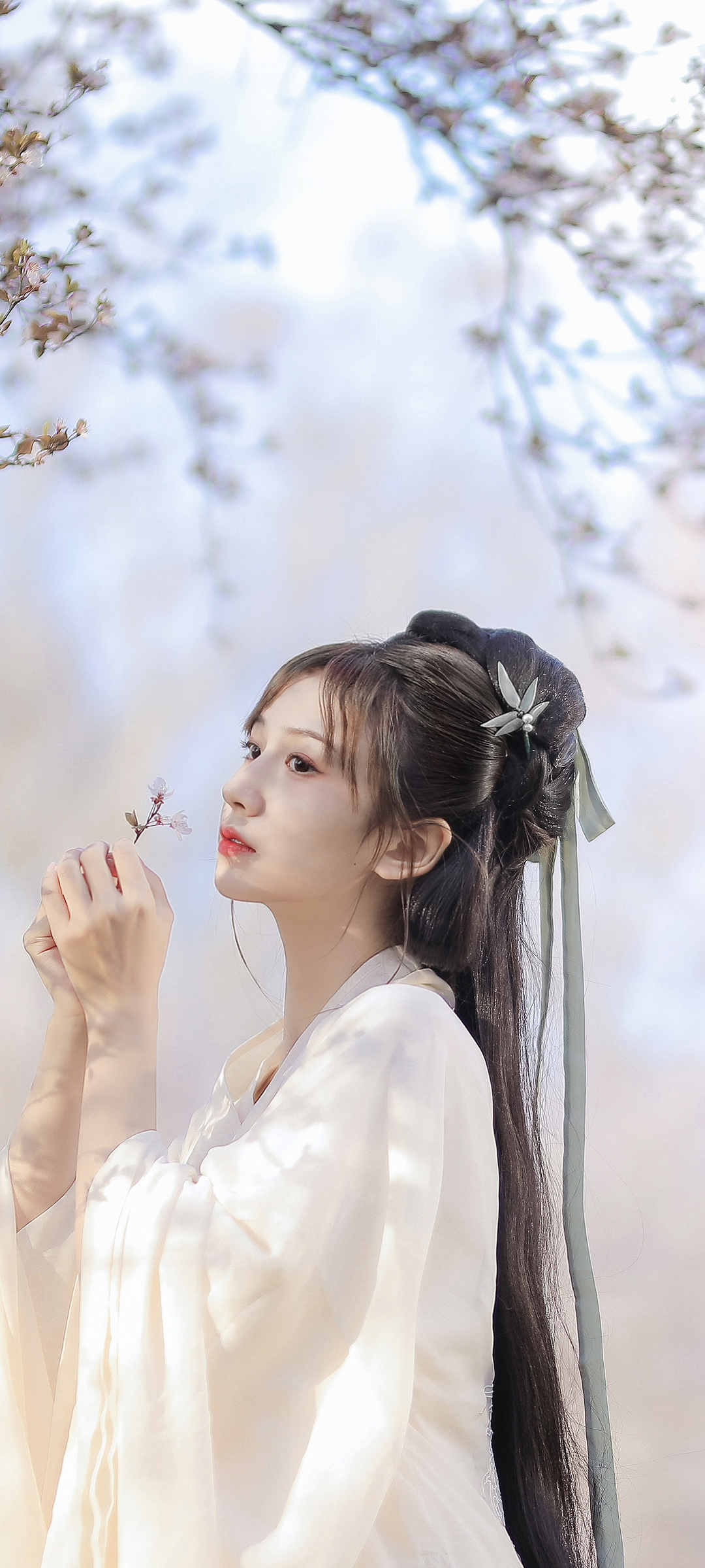 白色古装美女唯美高清手机壁纸
