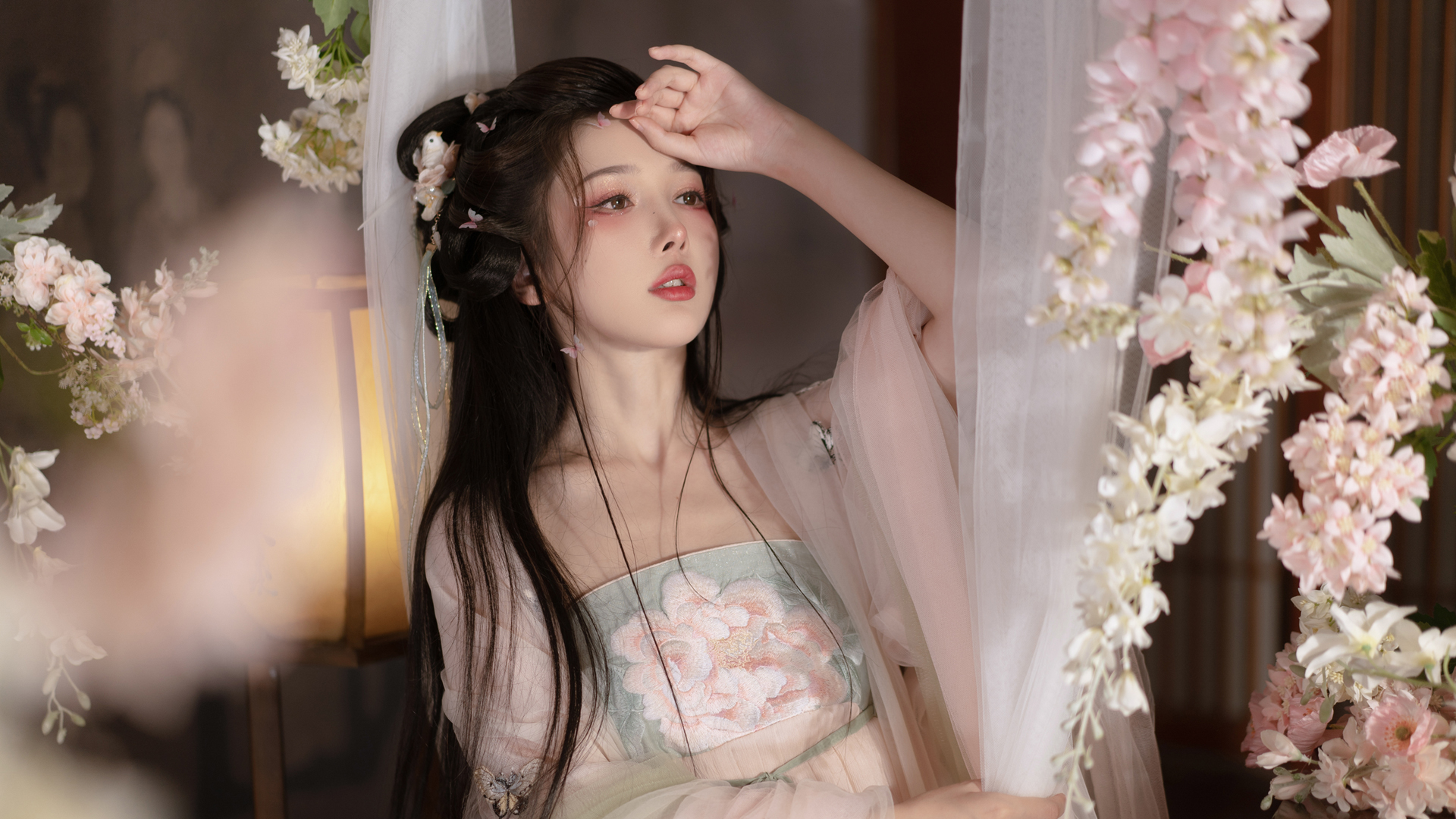 好看汉服美女高清壁纸