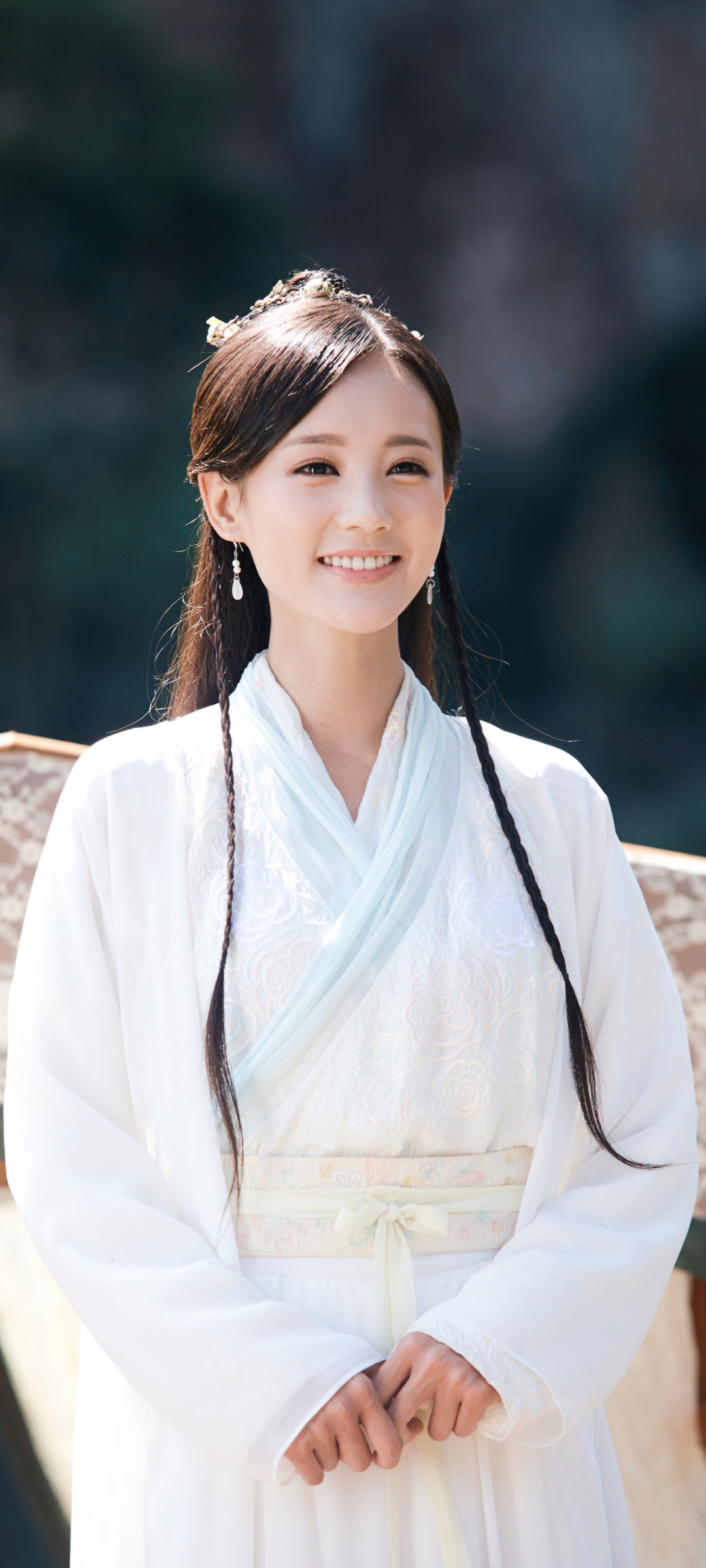 李一桐 古装 美女高清手机壁纸