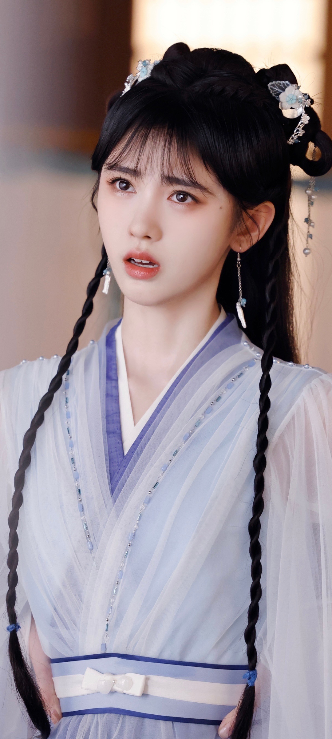 鞠婧祎古装剧照全屏高清手机壁纸图片
