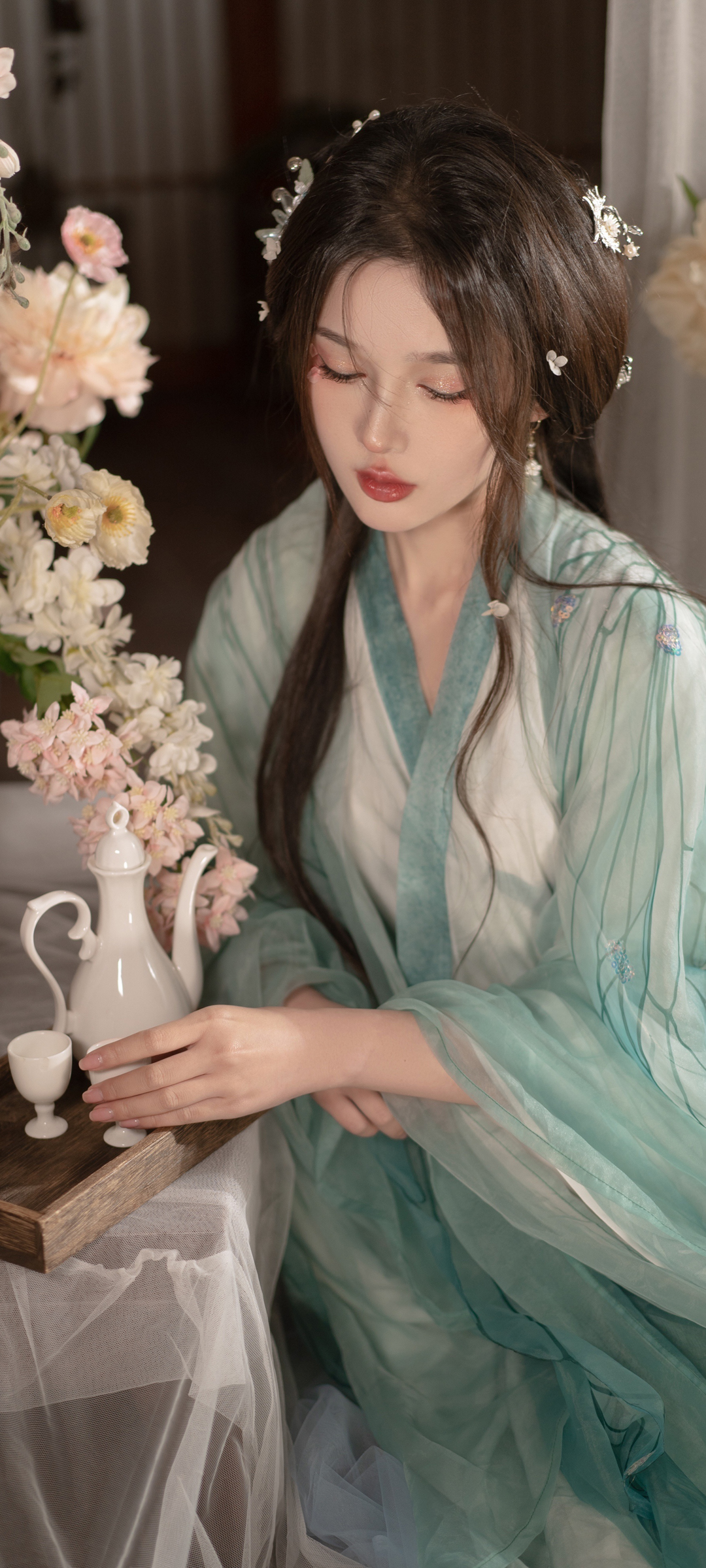 美女汉服 古装 美女高清手机壁纸图片