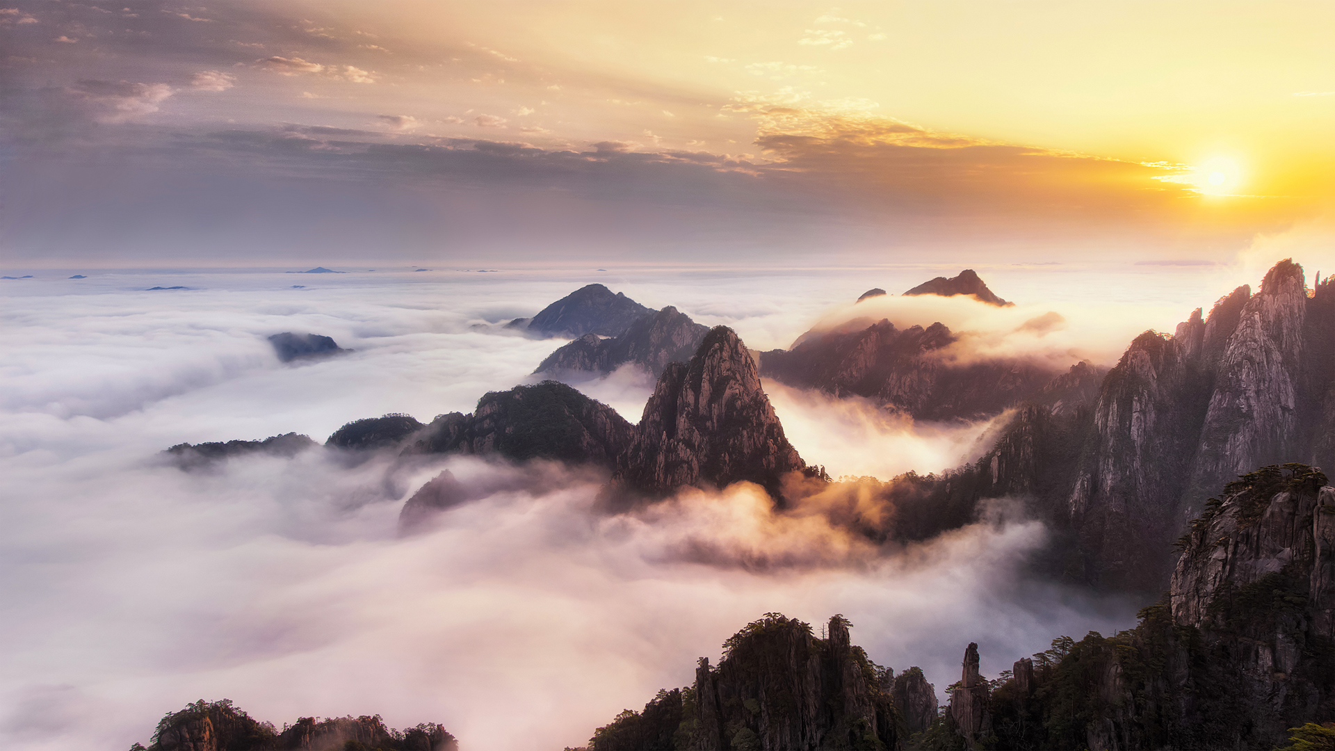 重阳节黄山云海风景桌面高清壁纸