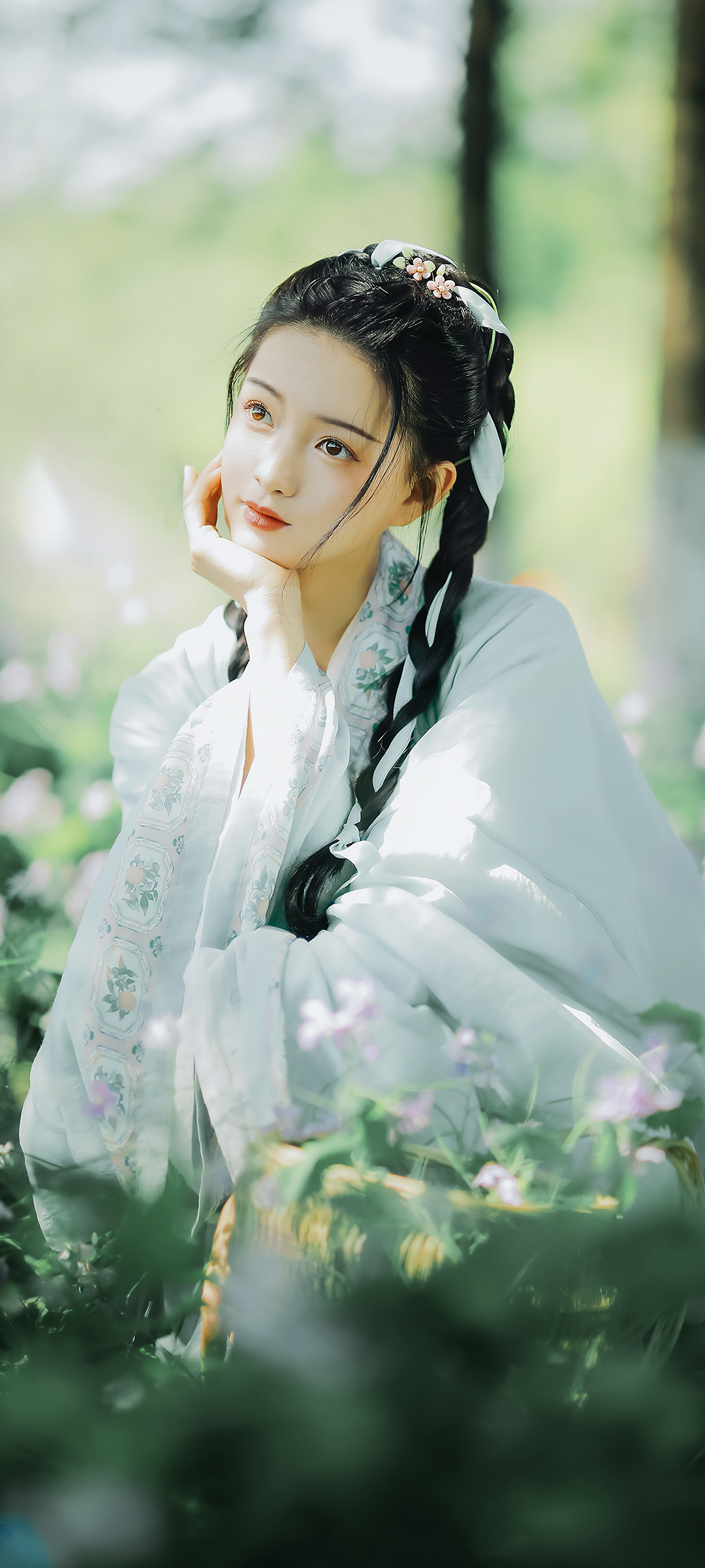 森系古装美女高清手机壁纸
