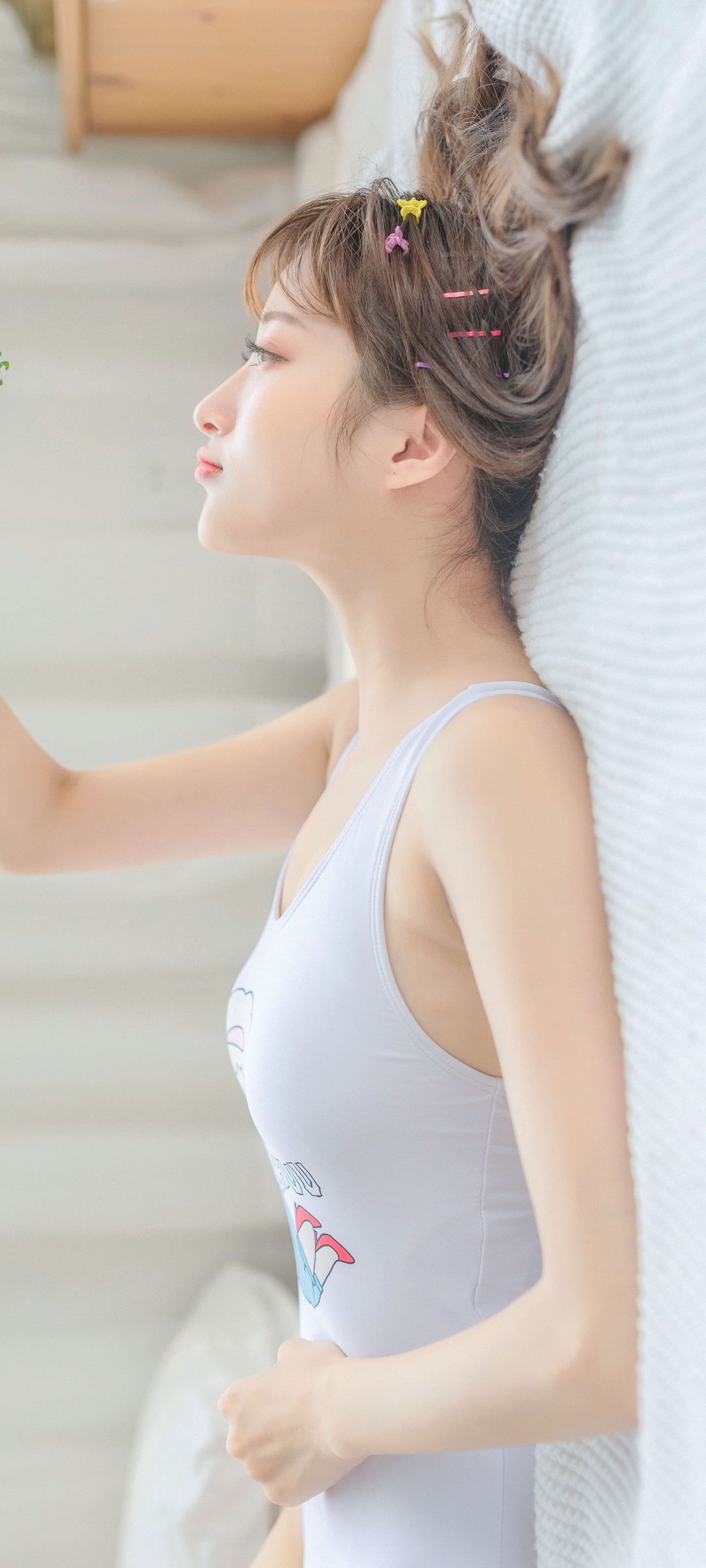 居家清新小可爱美女好身材高清手机壁纸