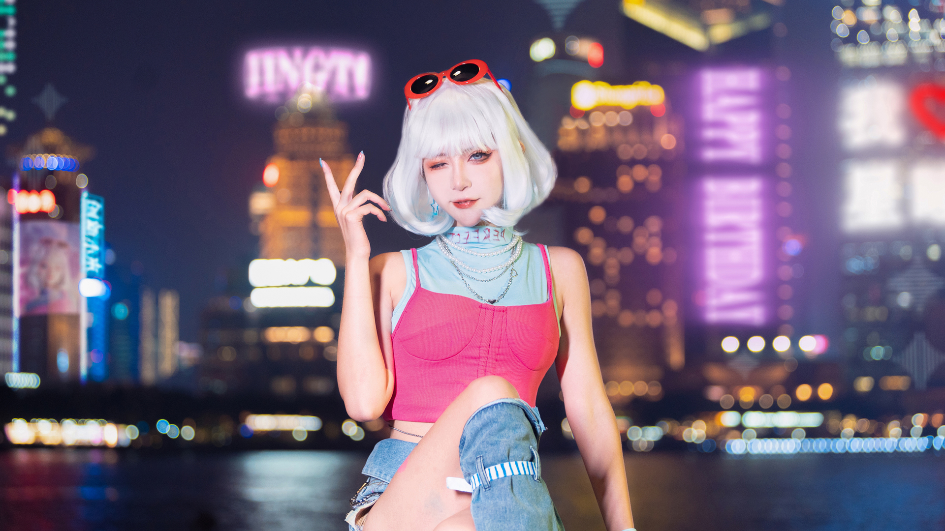 赛博朋克风 美女 电脑 高清壁纸