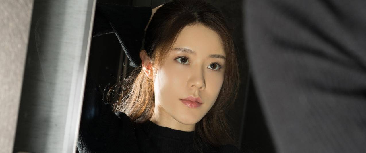 克拉女神江琴只爱陌生人带鱼屏高清壁纸