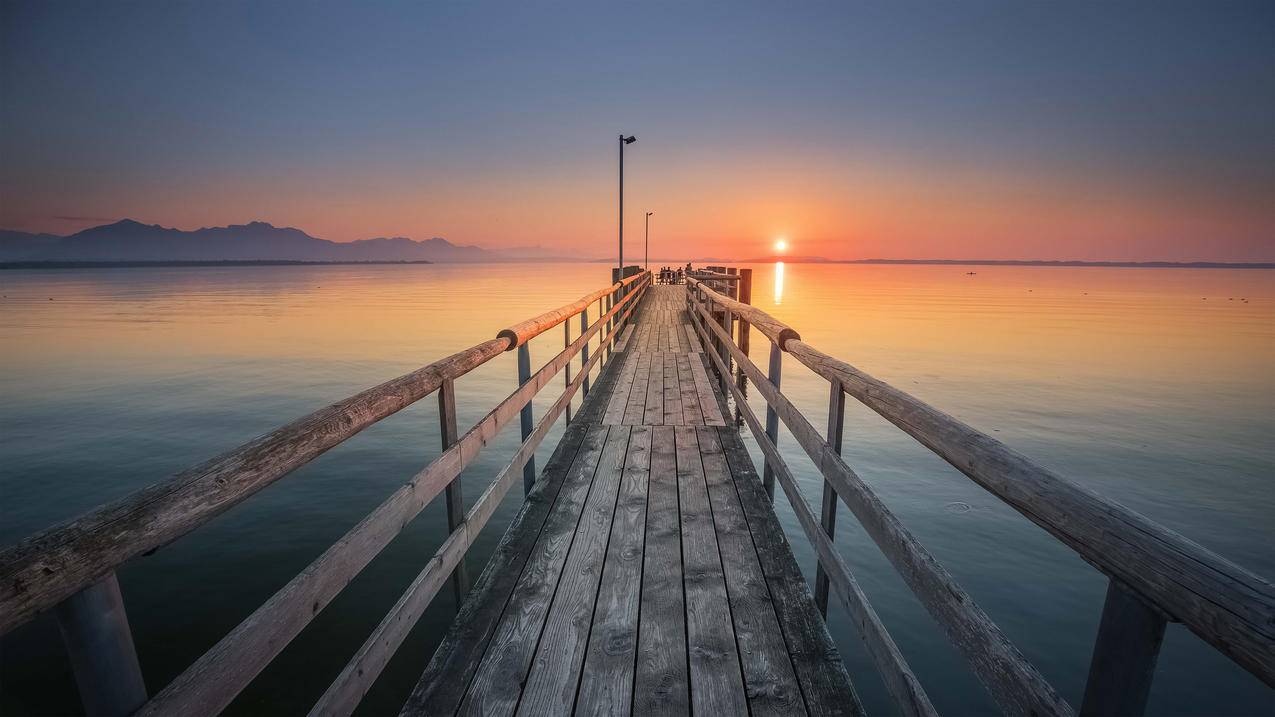 黄色夕阳 码头 唯美摄影 风景 4k精选高清壁纸