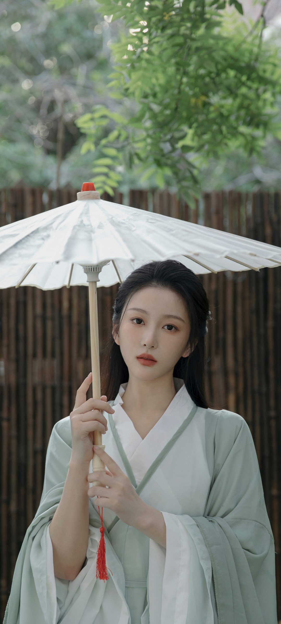 纸伞 汉服古装唯美美女曹婉瑾精选高清手机壁纸