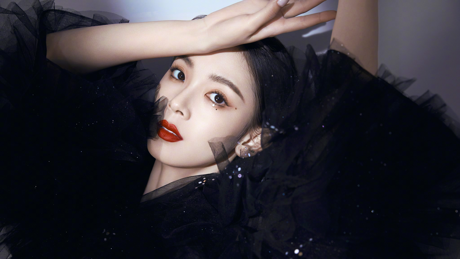 陈瑶 黑色裙子 美女 高清壁纸