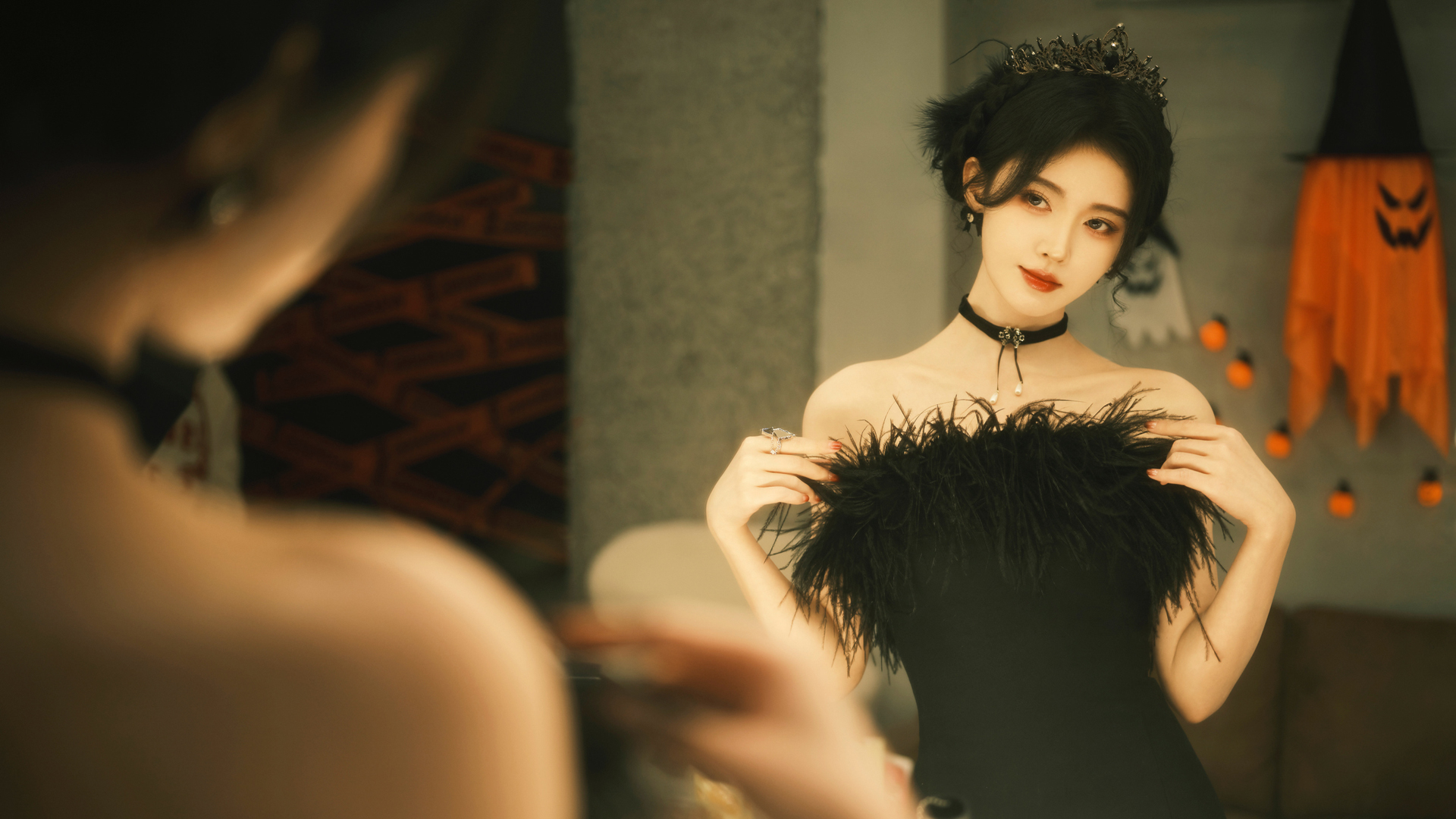 鞠婧祎 黑色礼服裙子 镜子 梳妆台 精选 美女 高清壁纸