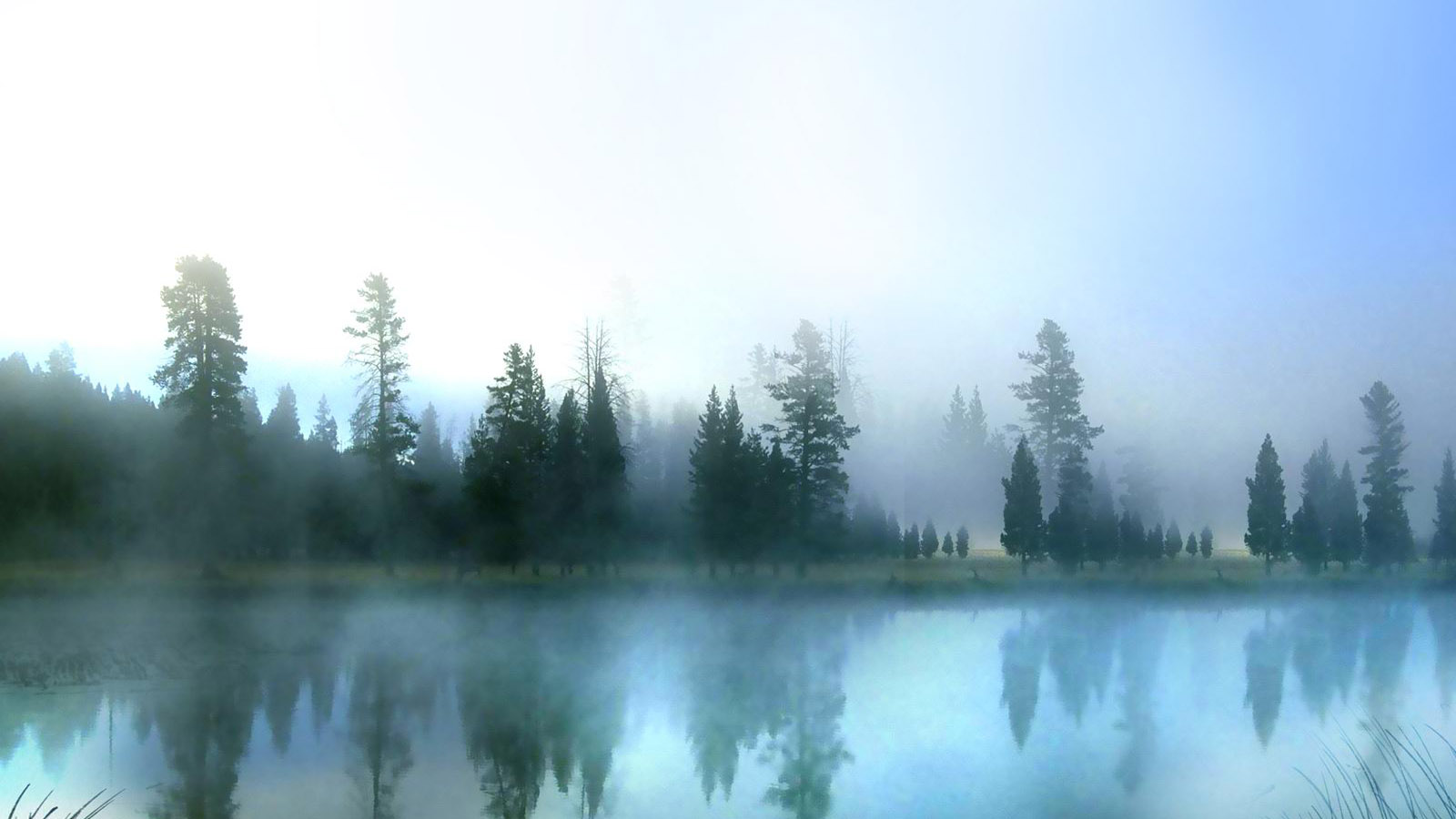 蒙蒙雾水风景桌面高清壁纸
