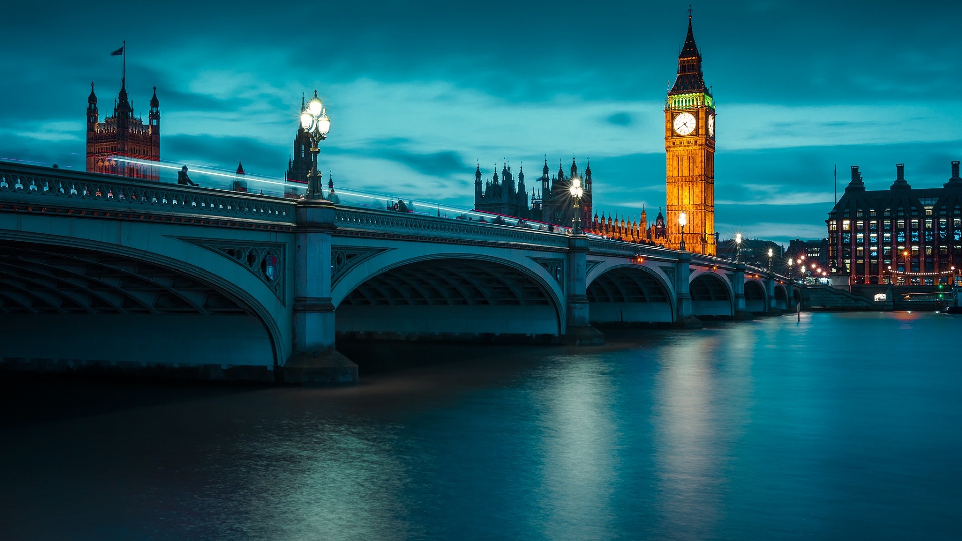 英国伦敦,泰晤士河畔,桥,夜晚图片,风景桌面高清壁纸