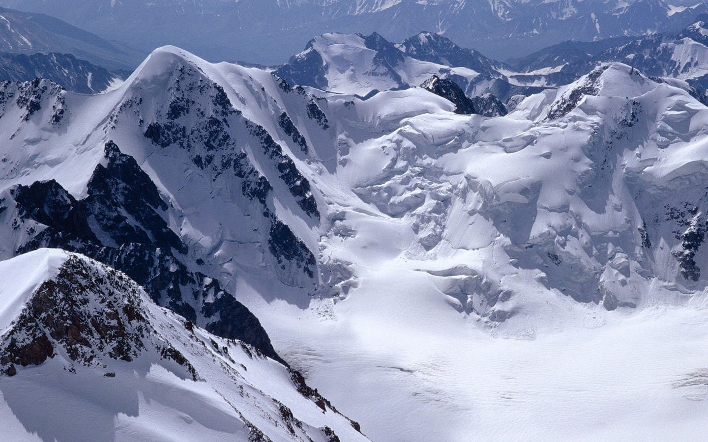 高峰雪山风景高清壁纸