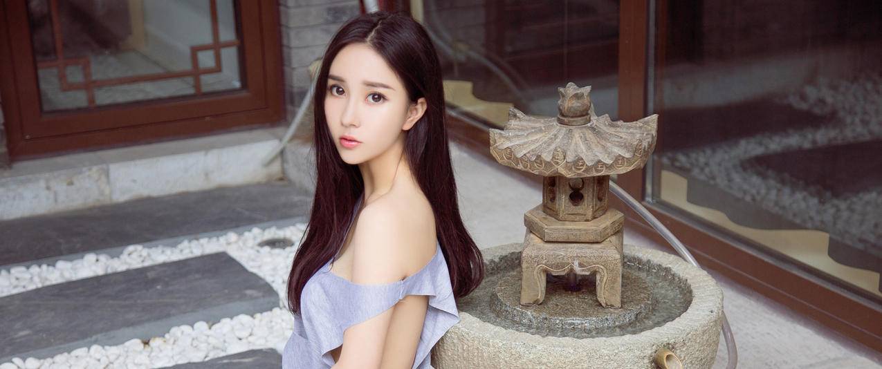 赵佳琪美女写真带鱼屏高清壁纸