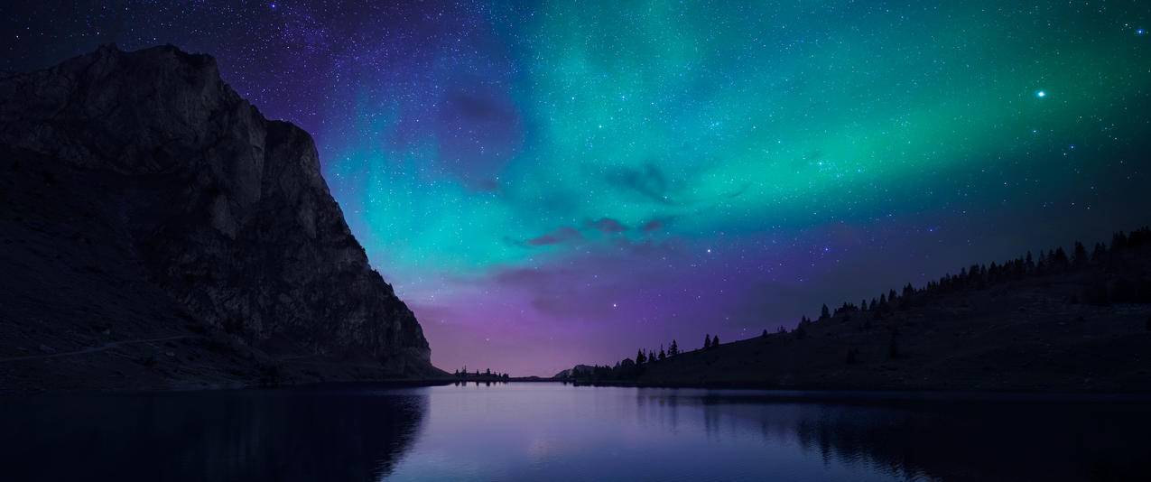 瑞士湖冰岛极光星空奥罗拉湖的夜晚风景带鱼屏高清壁纸