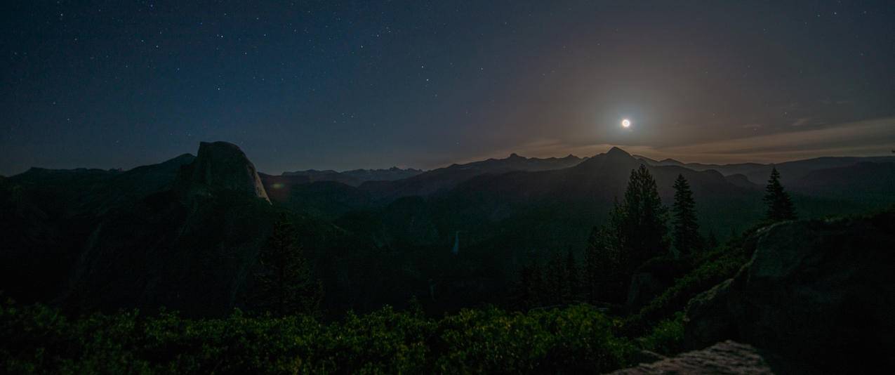 优胜美地月亮升起风景带鱼屏高清壁纸