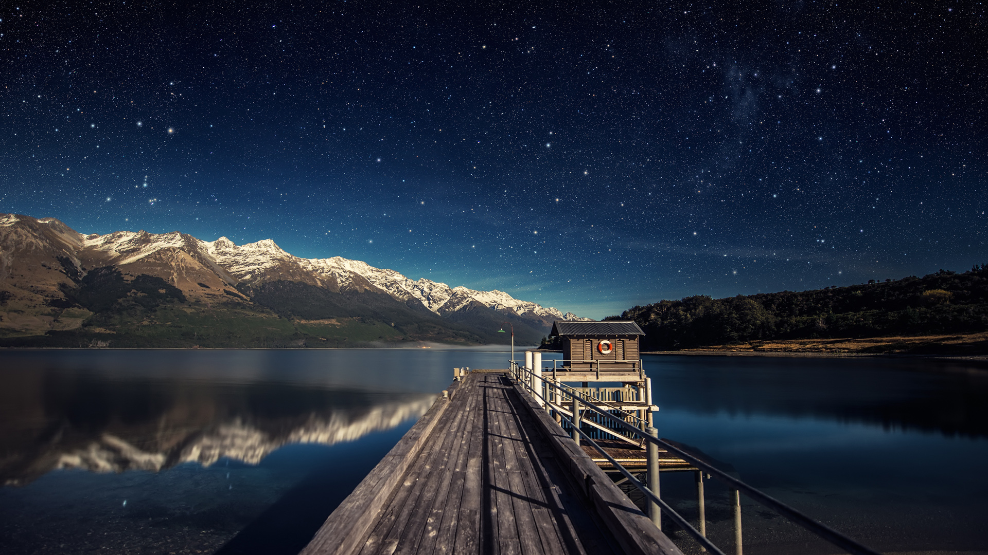 新西兰瓦卡蒂普湖 星空 风景桌面高清壁纸
