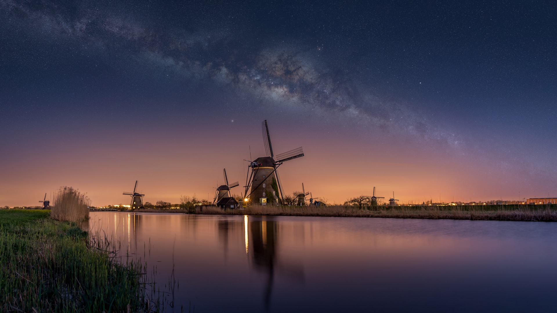 荷兰，风车，河流，湖水，夜空，星星，风景桌面高清壁纸