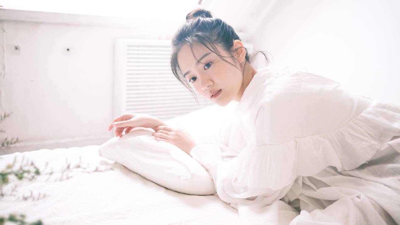 汤梦佳 4k 高清壁纸
