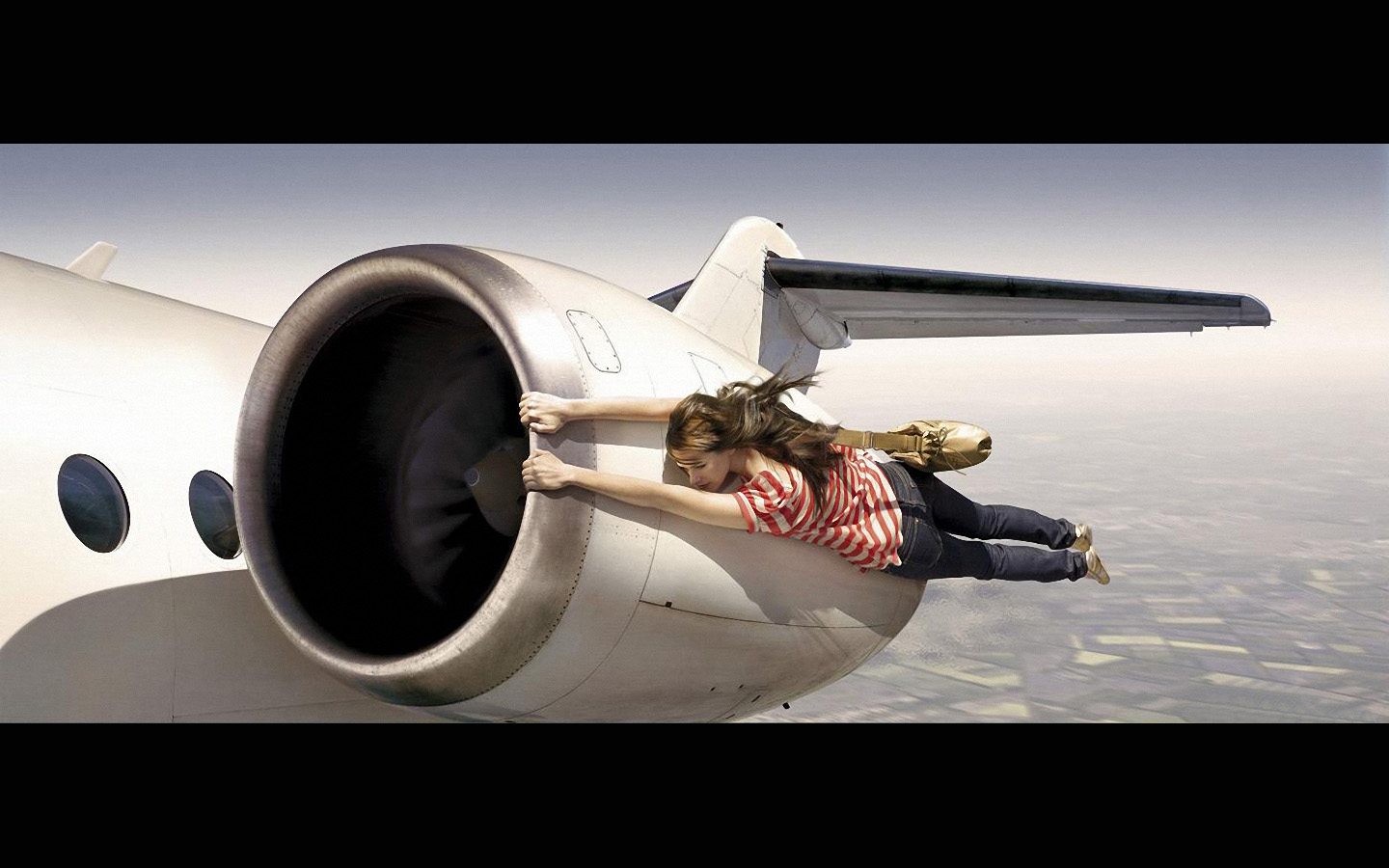 给力空中旅行高清壁纸