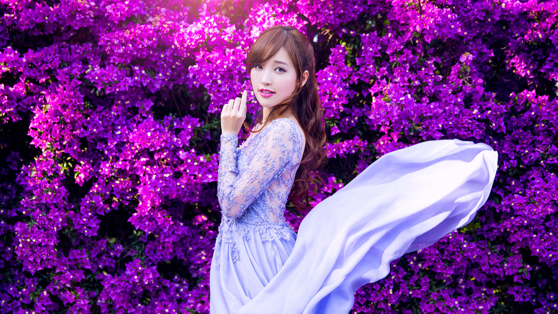 金莎,美女写真,紫色花海,金莎精选桌面高清壁纸