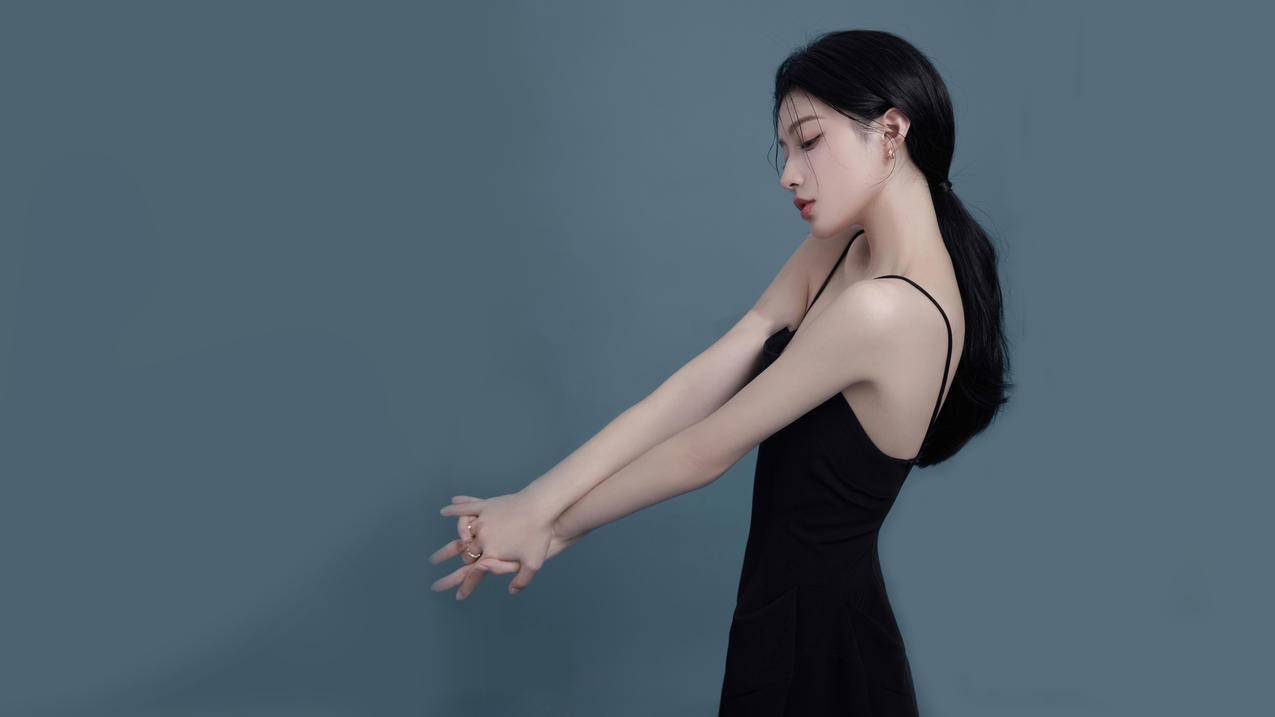 潘白雪 美女 4K电脑高清壁纸 4k手机高清壁纸