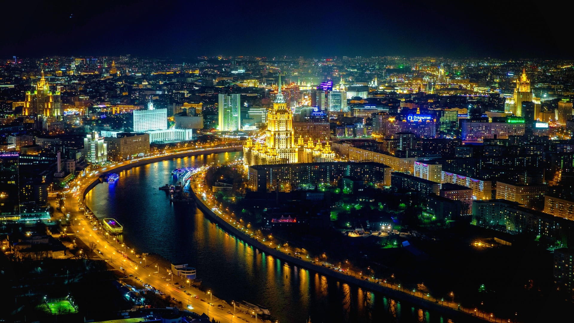美丽的城市莫斯科夜晚风景桌面高清壁纸