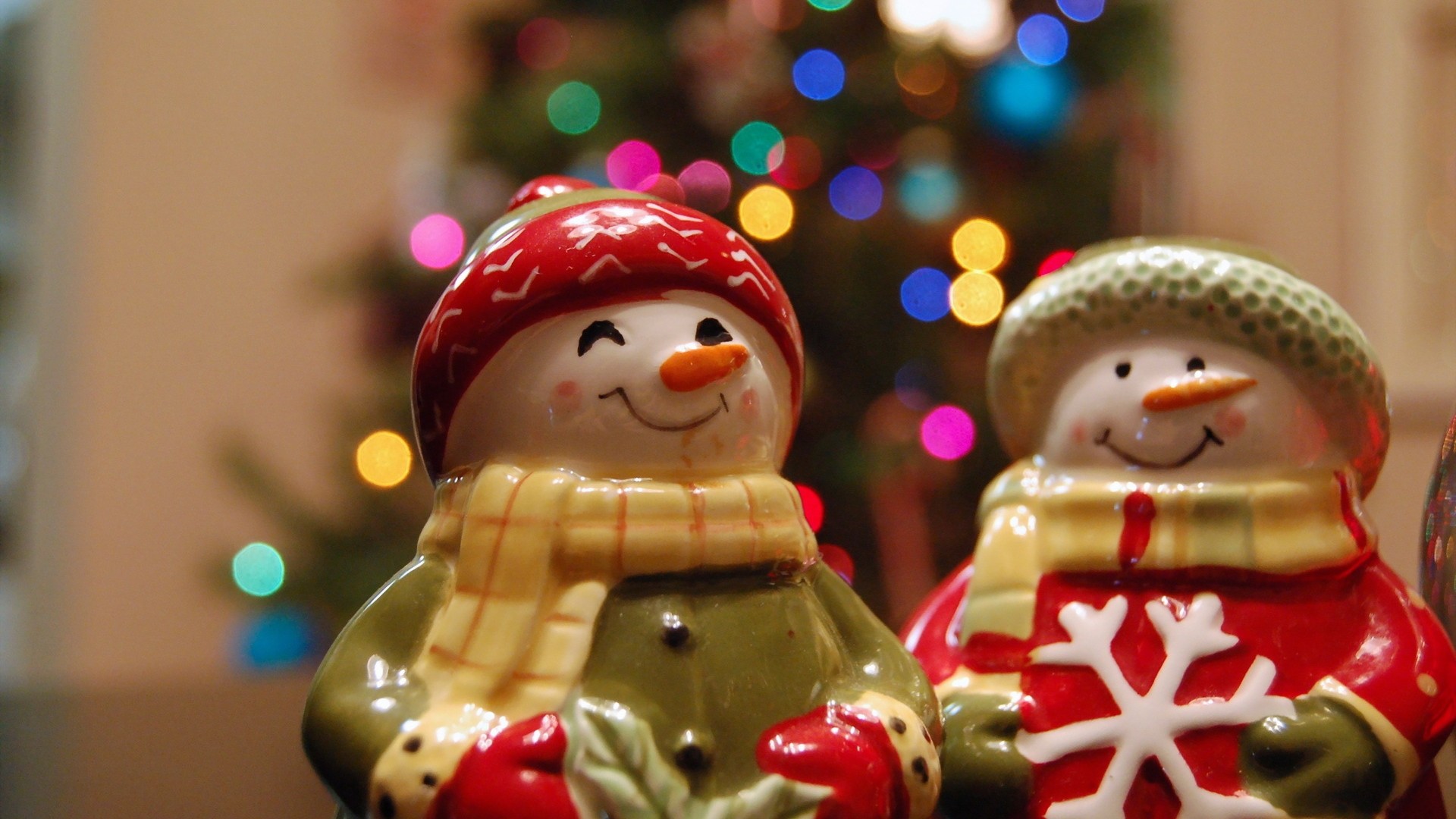 二个雪人,玩具,圣诞节快乐桌面高清壁纸