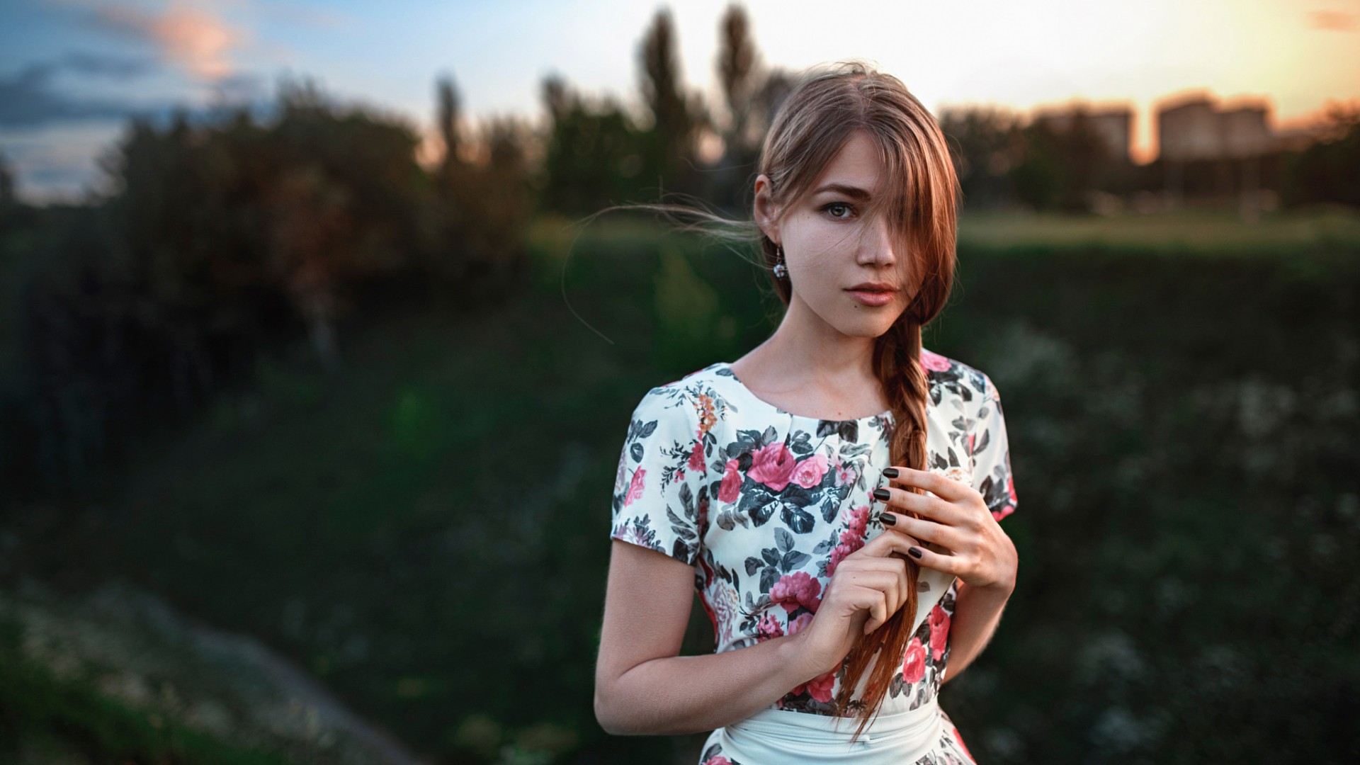 俄罗斯风情，美女，玛丽，美丽的辫子，可爱的你，美女桌面高清壁纸