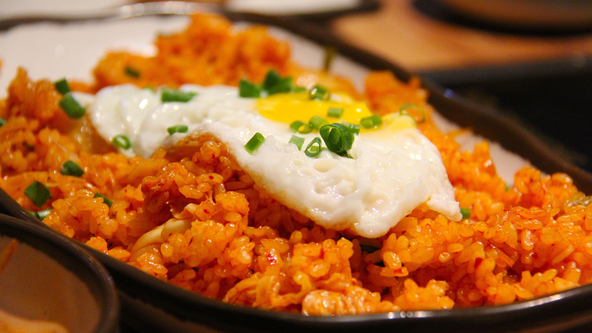 泡菜炒饭美食桌面高清壁纸